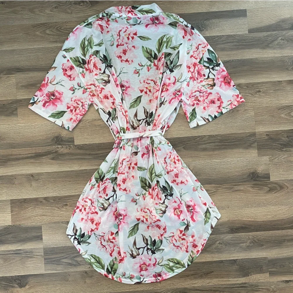 Show Me Your Mumu Pink Floral Short Sleeve Robe - Picture 3 of 7